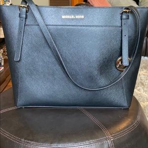 Michael Kors only used once